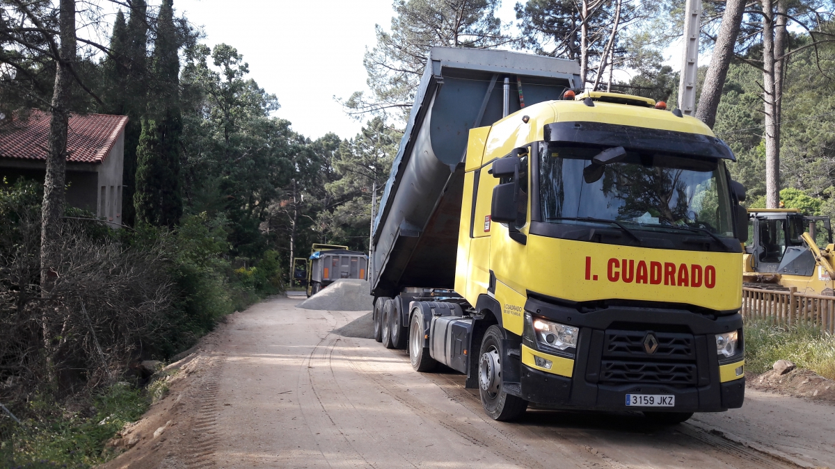 Acondicionamiento aparcamiento la Nieta. (Ávila)