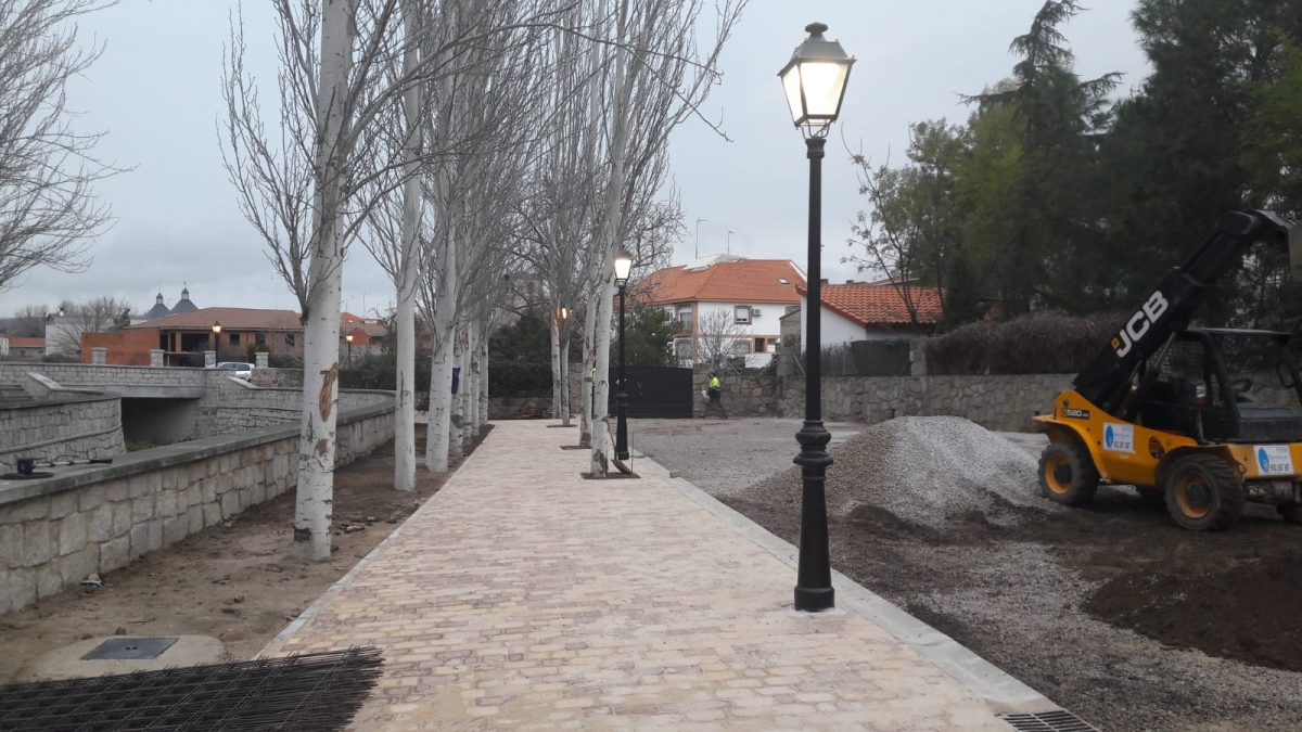 Pavimentación calle Las Lanchas. Colmenar del Arroyo (Madrid)