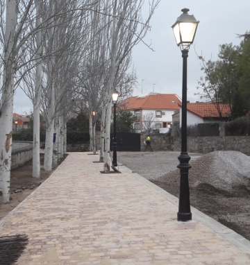 Pavimentación de calle Las Lanchas de Colmenar del Arroyo (Madrid)